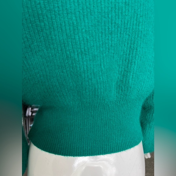 AILE Korean brand wool/ angora sweater- CUTE! - Picture 6 of 11